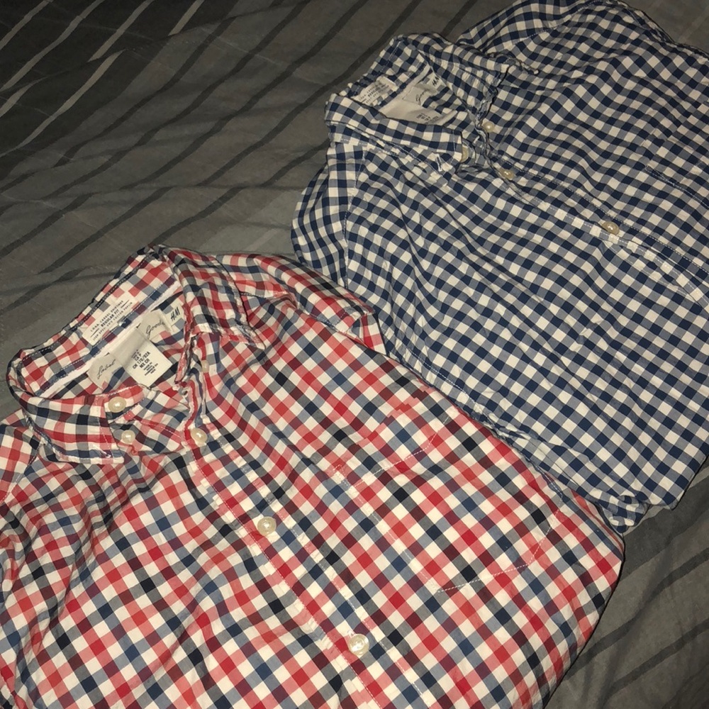 ‼️2 Plaid Shirts for $9‼️